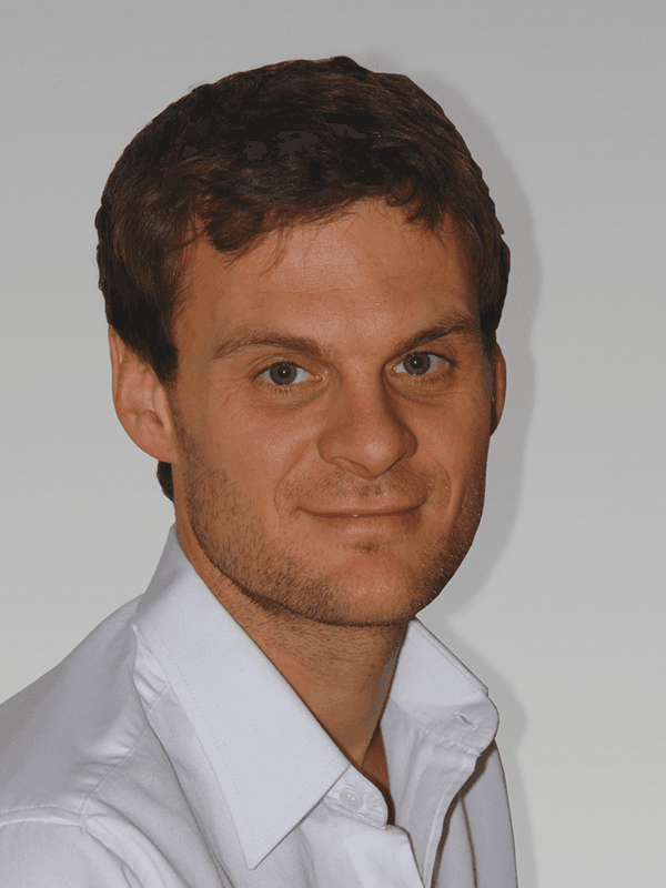 Dr. Kristof Kupka